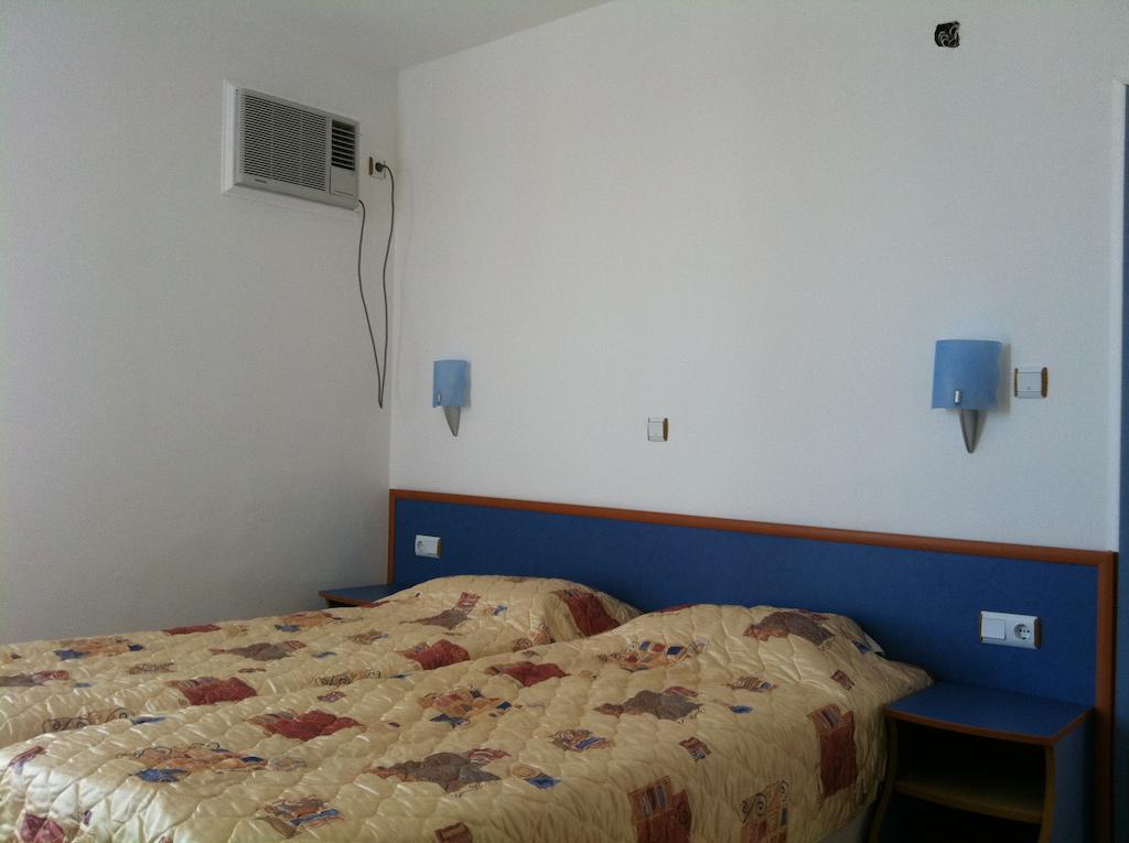 Rusalka Holiday Village Kamen Bryag Habitación foto